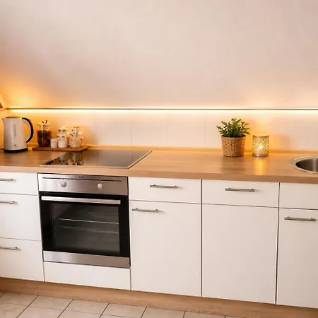 Appartement Dachstuebchen Nidderau, Modern, Gemuetlich Nahe Frankfurt Nidderau